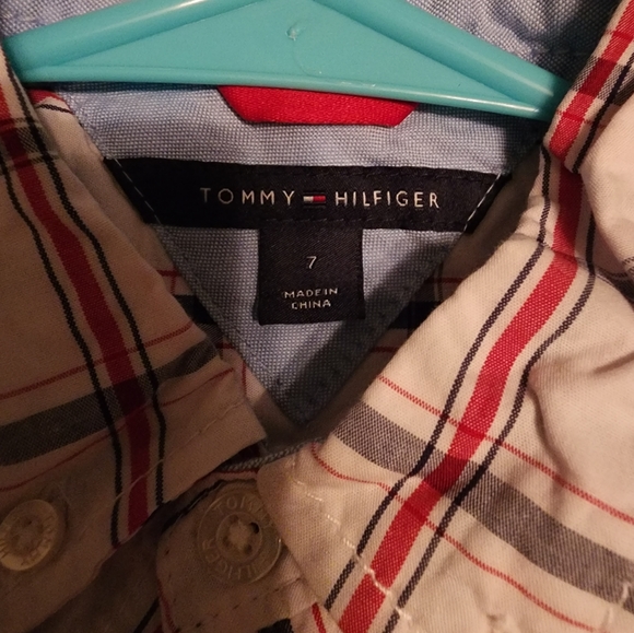 Tommy Hilfiger boys size 7 dress shirt - Picture 3 of 3